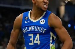 关于字母哥关键节点突破纪录，美国队带队取胜！的信息