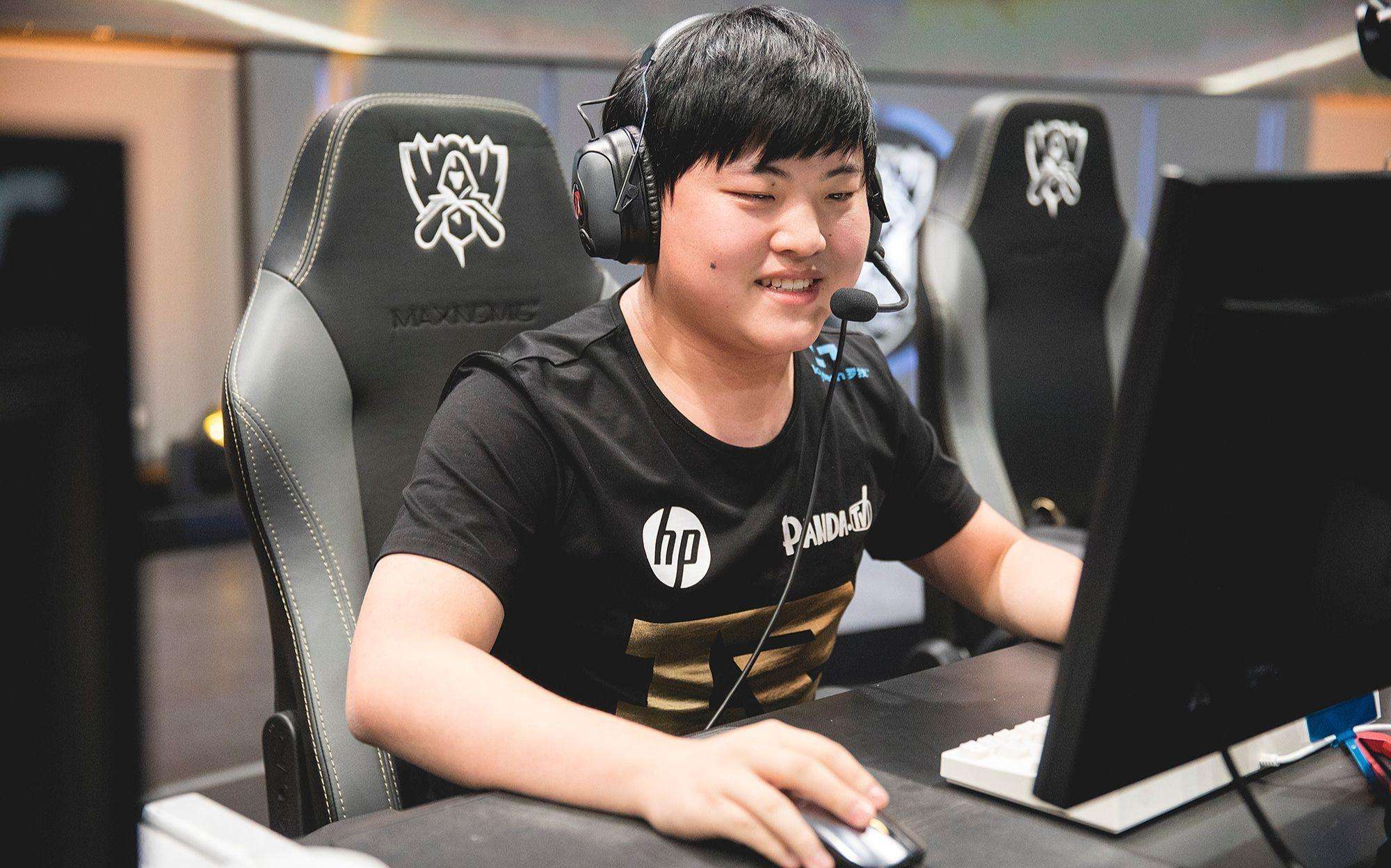 包含Uzi在C9比赛中精彩发挥，高光表现引发热议！的词条